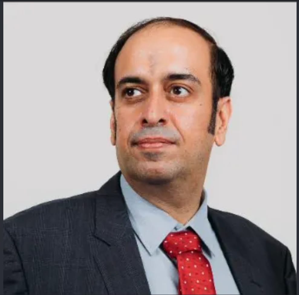 Portrait of Ganesh Kumar Bangah, Vice President II of MNBC